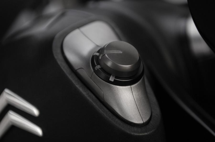  Citroen C-Metisse Concept 2006 года  (фото 104 из 130)